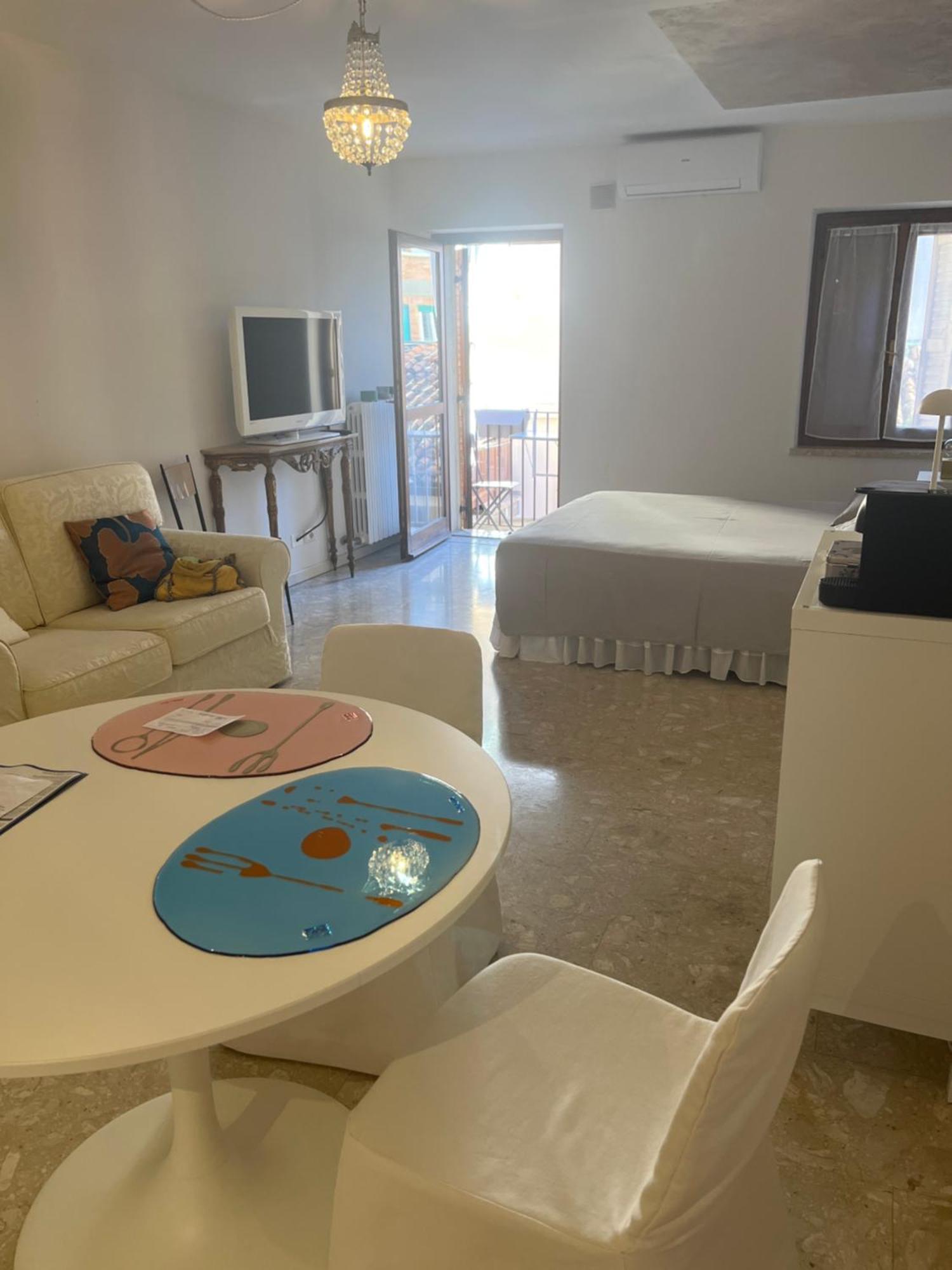 베로나 San Bernardino Monolocale Con Balcone 아파트 외부 사진